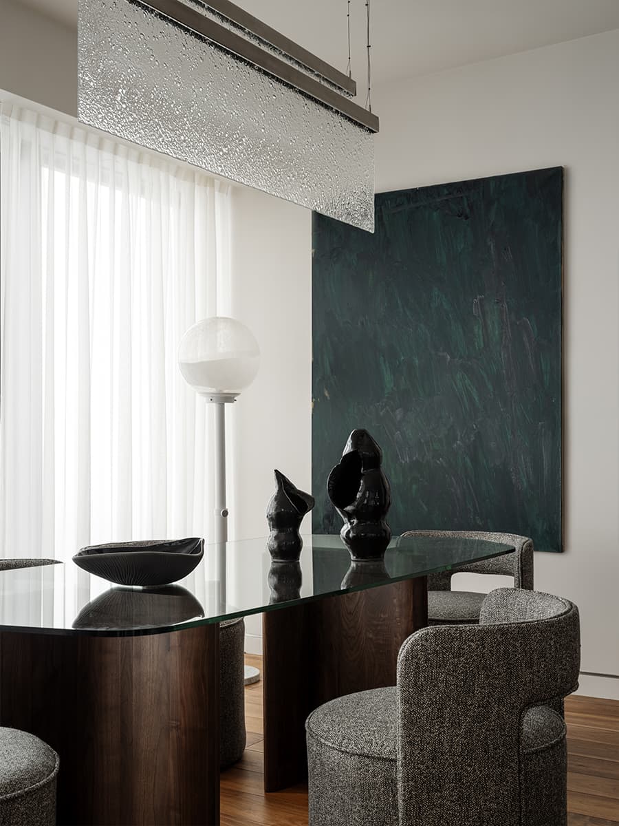 Элегантный интерьер квартиры в небоскребе — проект Юлии Даниловой-Нитусовой