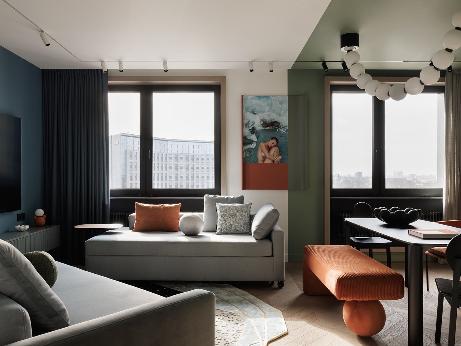 Игра геометрии в квартире с квадратными окнами — проект студии VI-interiors