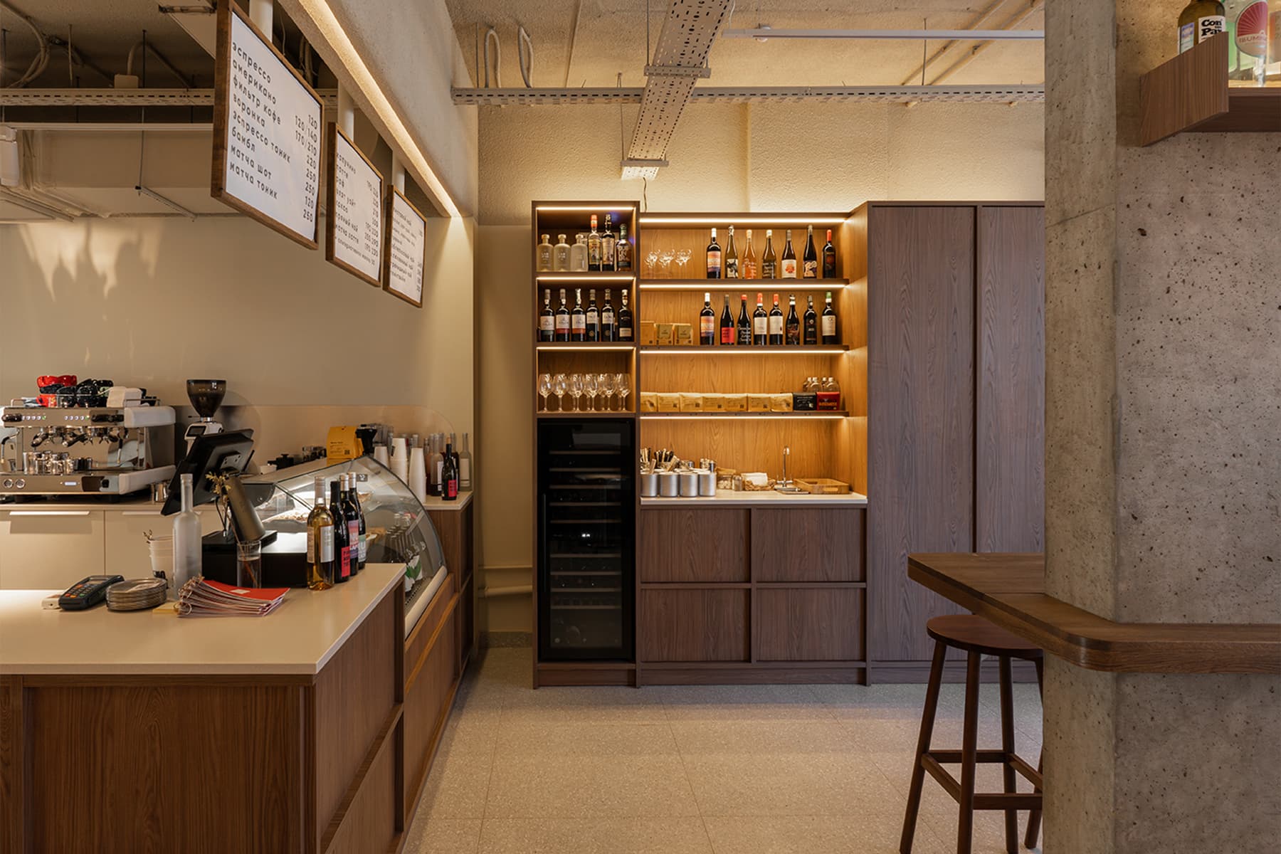 Коричневые и терракотовые тона в интерьере бистро с итальянским характером — проект Анастасии Руденко