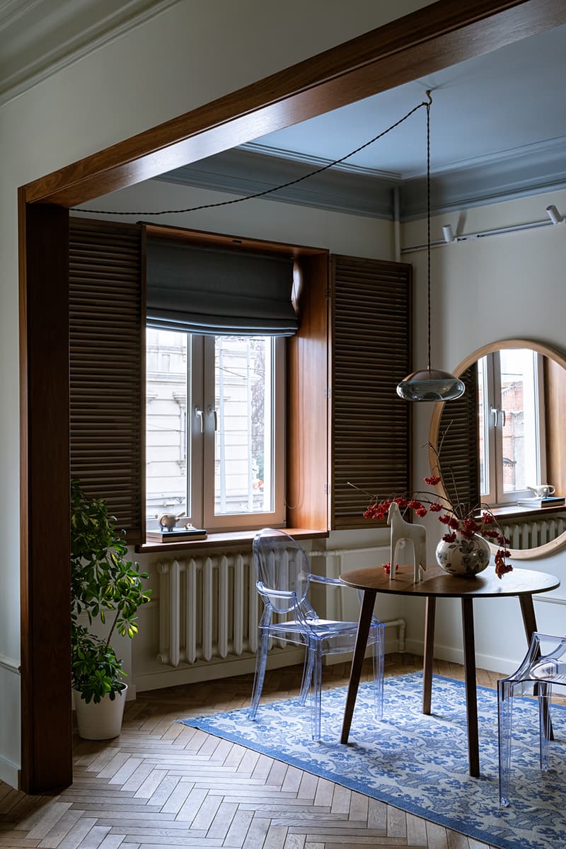 Игра теплых и холодных тонов в интерьере квартиры с советским характером — проект Ксении Крыловой