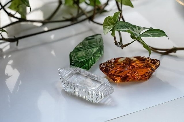 Гусевский Хрустальный завод показал елочные игрушки в виде конфет