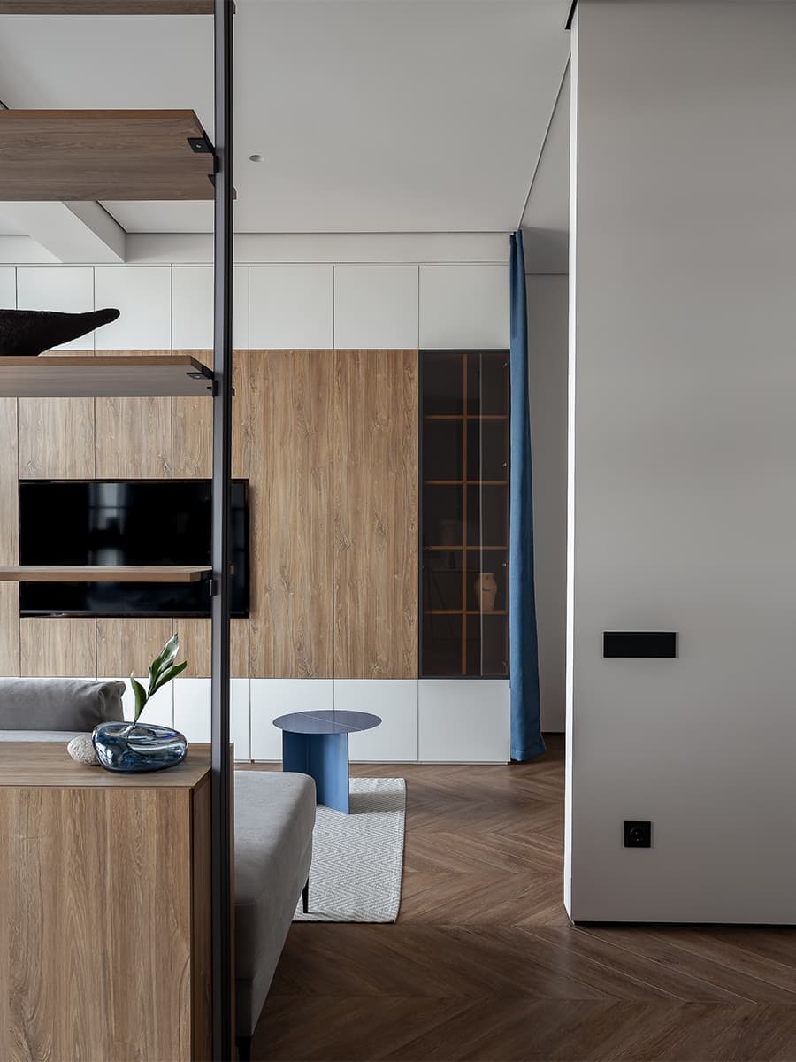 Повторяющиеся узоры и линии в интерьере квартиры для сдачи в аренду — проект Анны Лагутиной