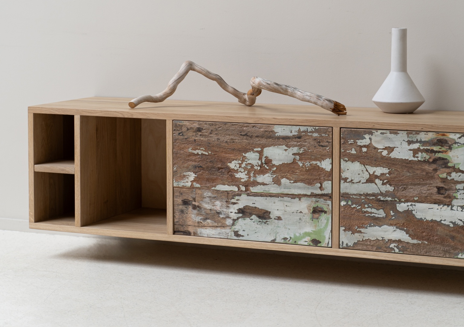 Бренд Like Lodka выпустил новую коллекцию «Север» Бренд Like Lodka выпустил новую коллекцию «Север»