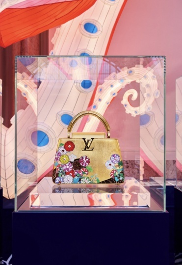 В Гран-пале появилась инсталляция Такаси Мураками и Louis Vuitton