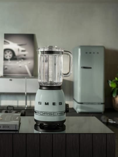 Совместная коллекция Porsche x Smeg