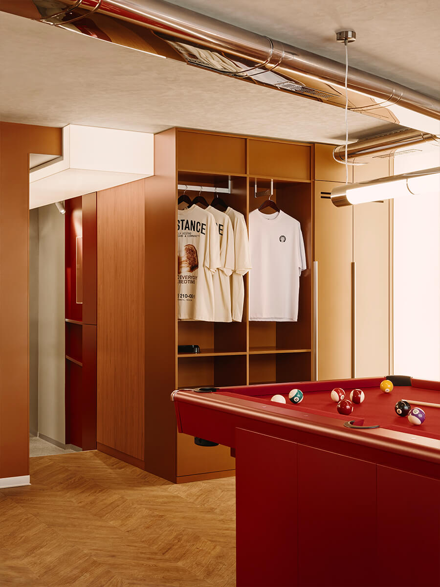 Бунтарский интерьер бильярдного клуба в центре Москвы — проект KIDZ