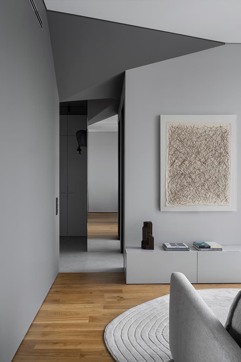 Универсальный интерьер квартиры в аренду — проект Данили Хутбеевой