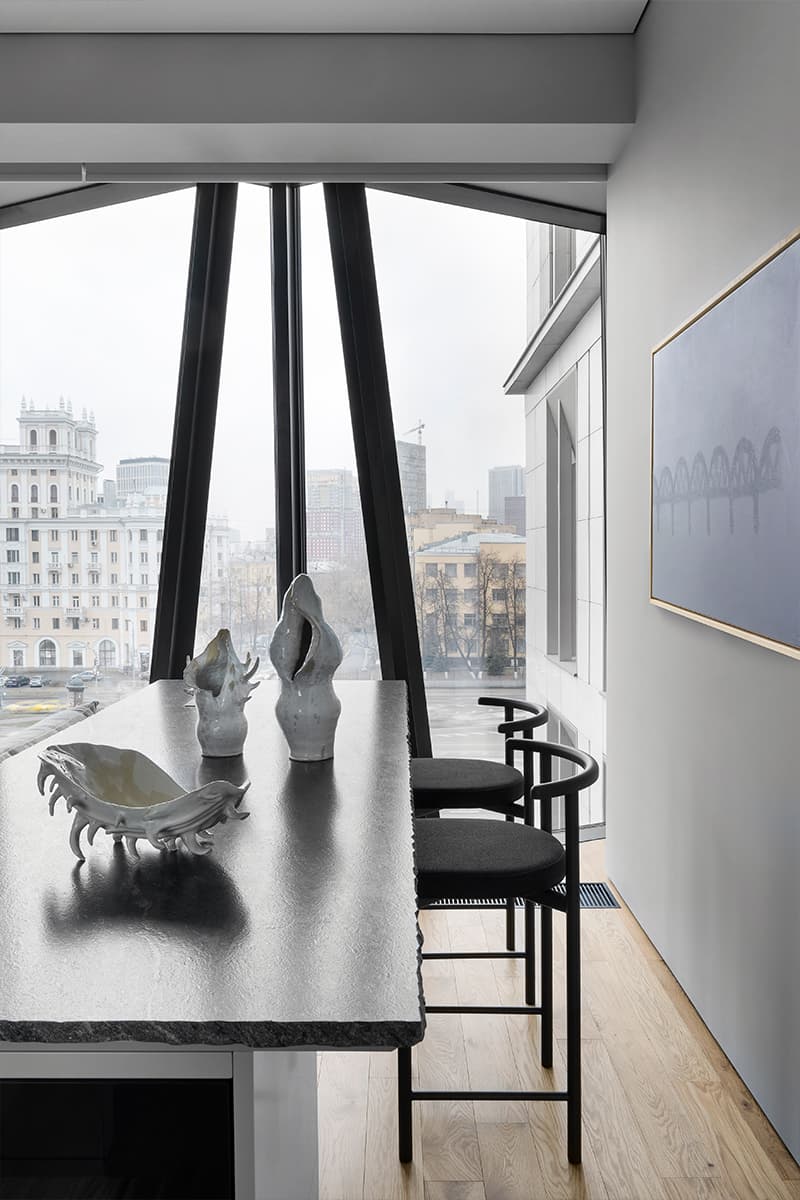 Универсальный интерьер квартиры в аренду — проект Данили Хутбеевой