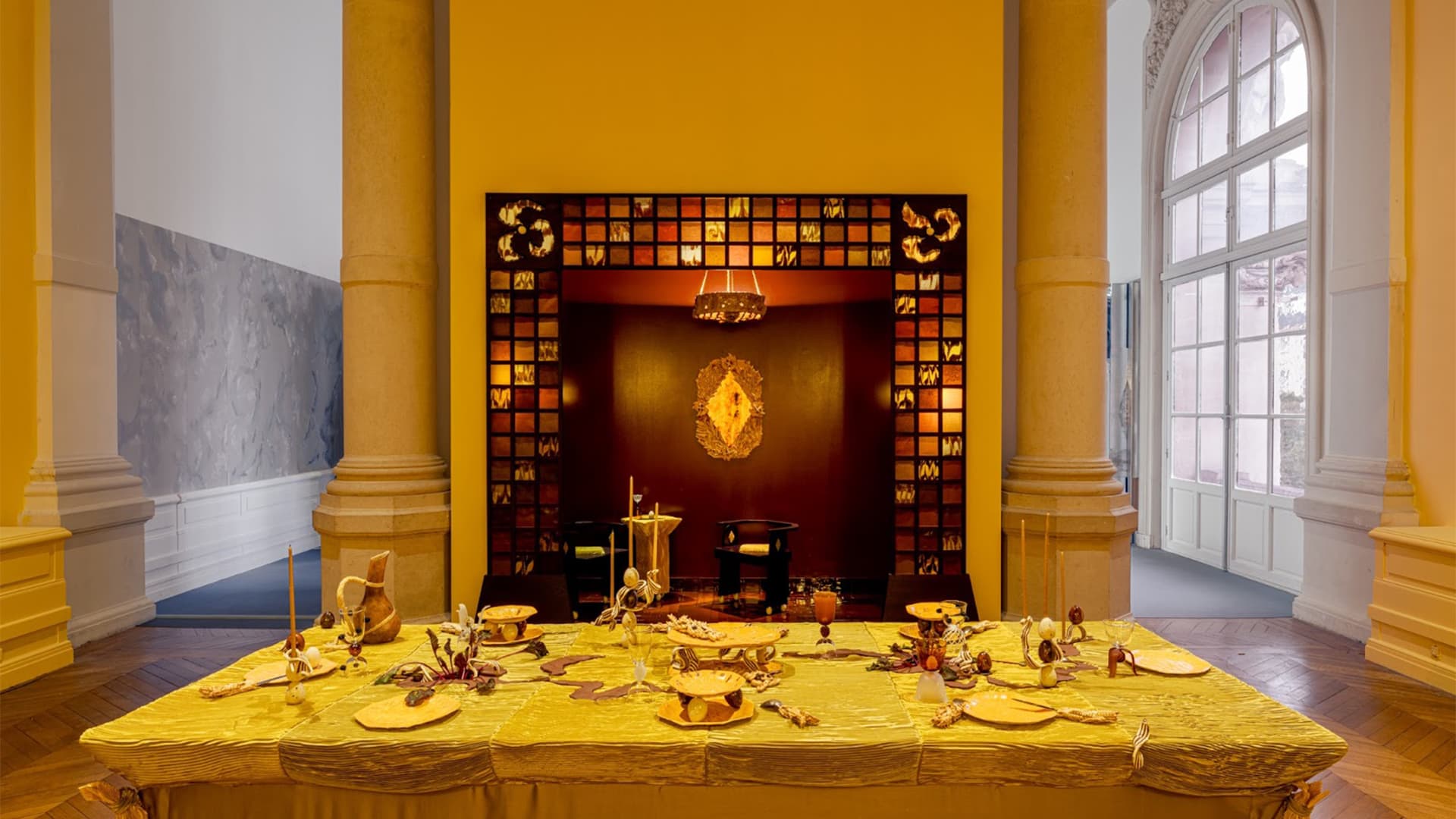 «Посольство завтрашнего дня»: прошлое и будущее интерьерного ансамбля на выставке Salon Les Nouveaux Ensembliers