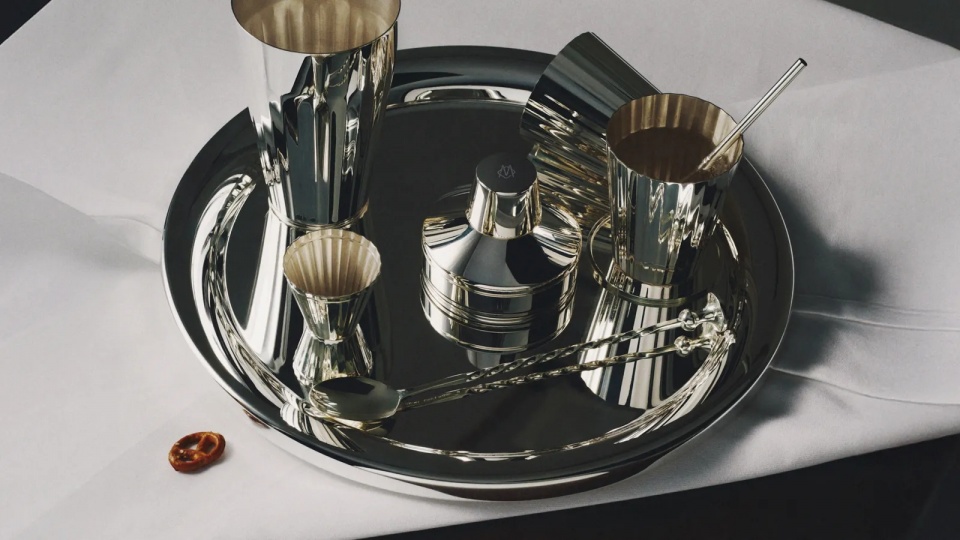 Rimowa и Robbe & Berking выпустили дорожный набор для приготовления коктейлей