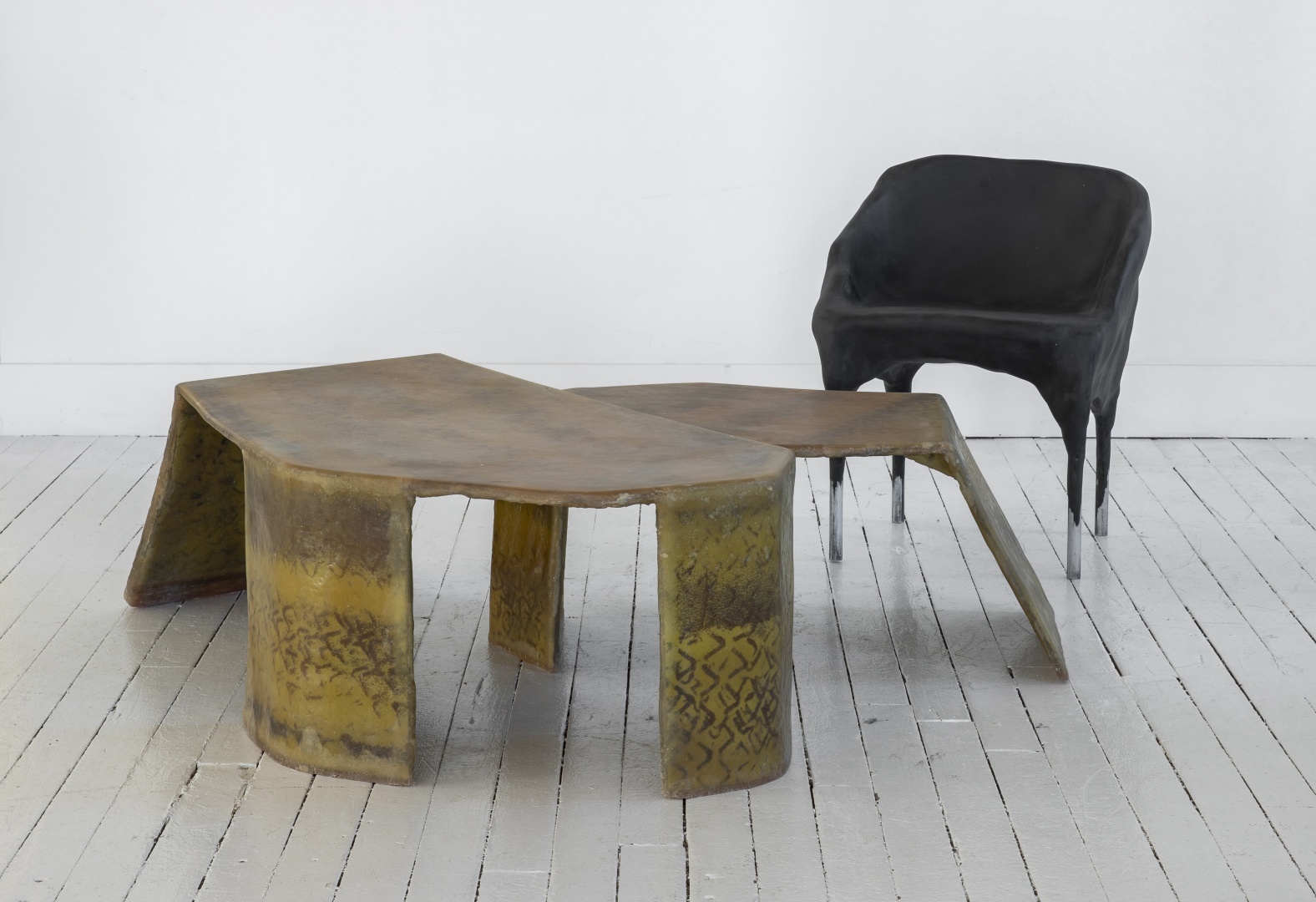 Галерея RALPH PUCCI представляет новые работы дизайнера Себастьяна Леона