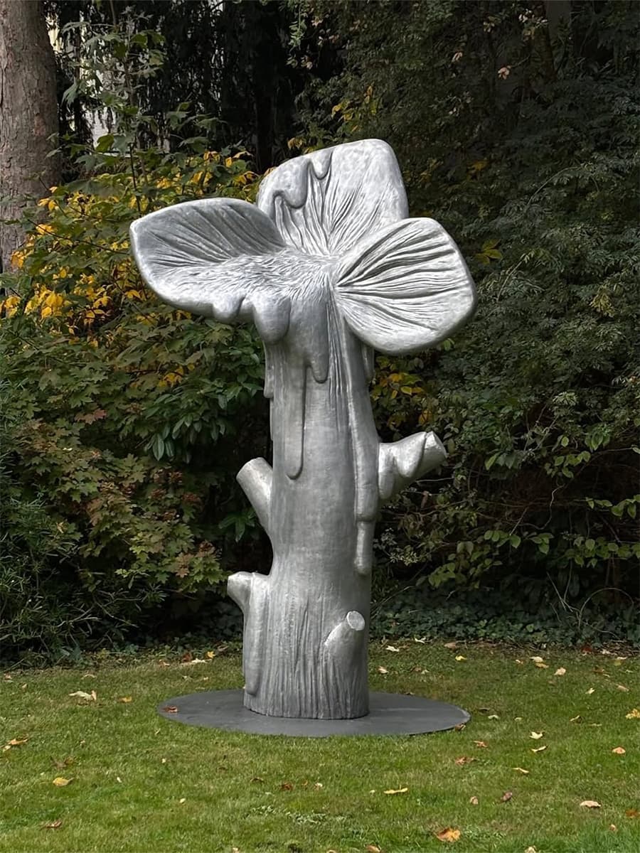 Design Miami.Paris 2025 глазами Виктора Дембовского