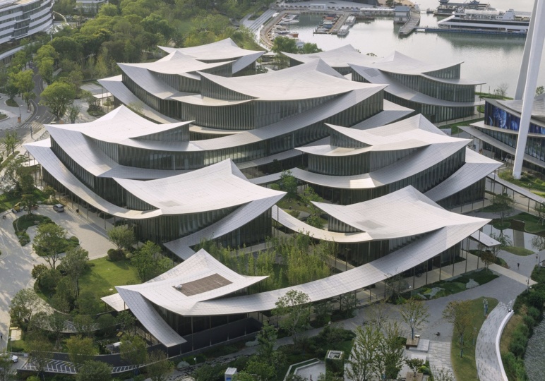 Студия BIG построила Музей современного искусства в Сучжоу