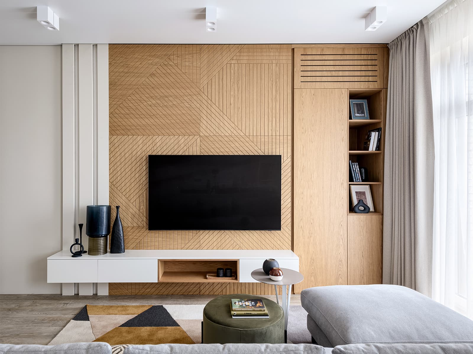 Выверенные пропорции в интерьере квартиры для молодой семьи — проект BULOVICH STUDIO