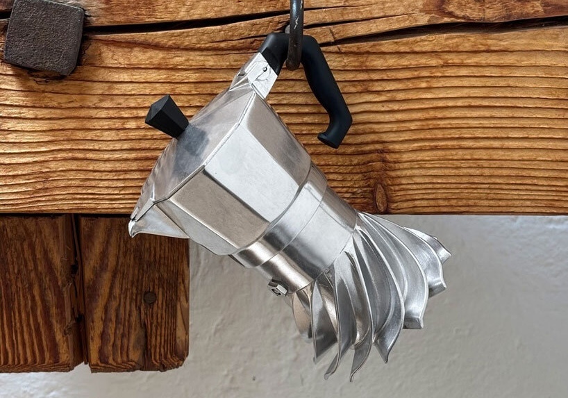 Дизайнер Маттео Фронтини переосмыслил гейзерную кофеварку