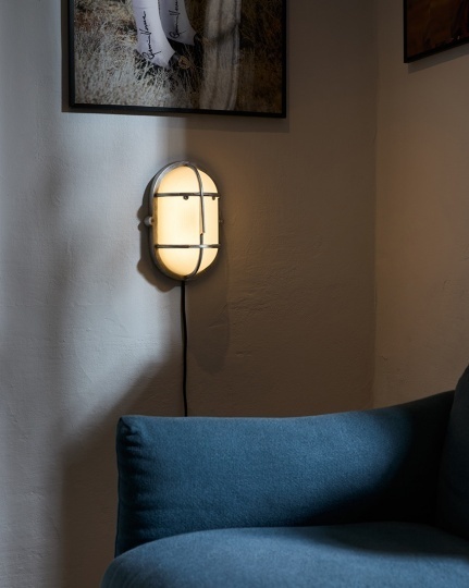 Филипп Табе переосмыслил уличный светильник как забавный арт-объект