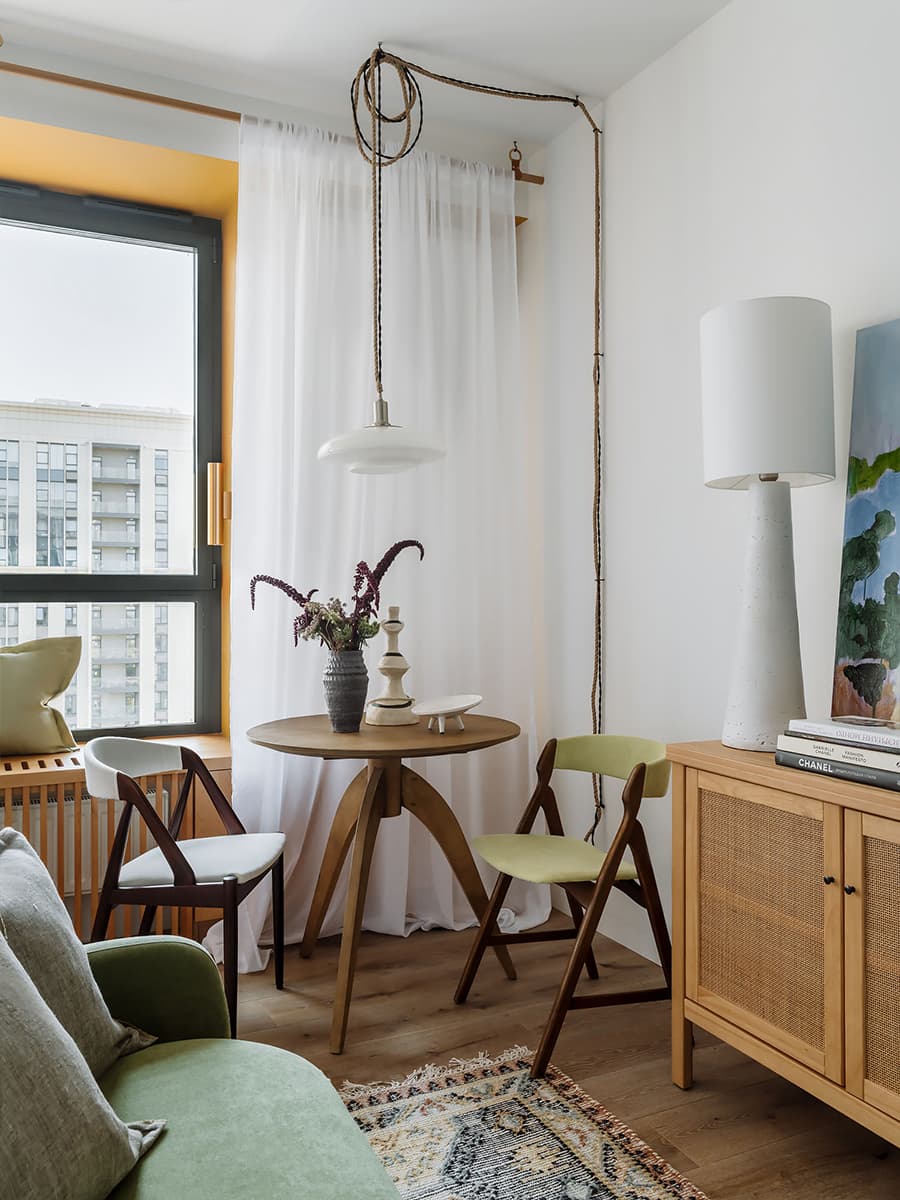 Воздушный интерьер небольших апартаментов для стилиста — проект Анастасии Струве