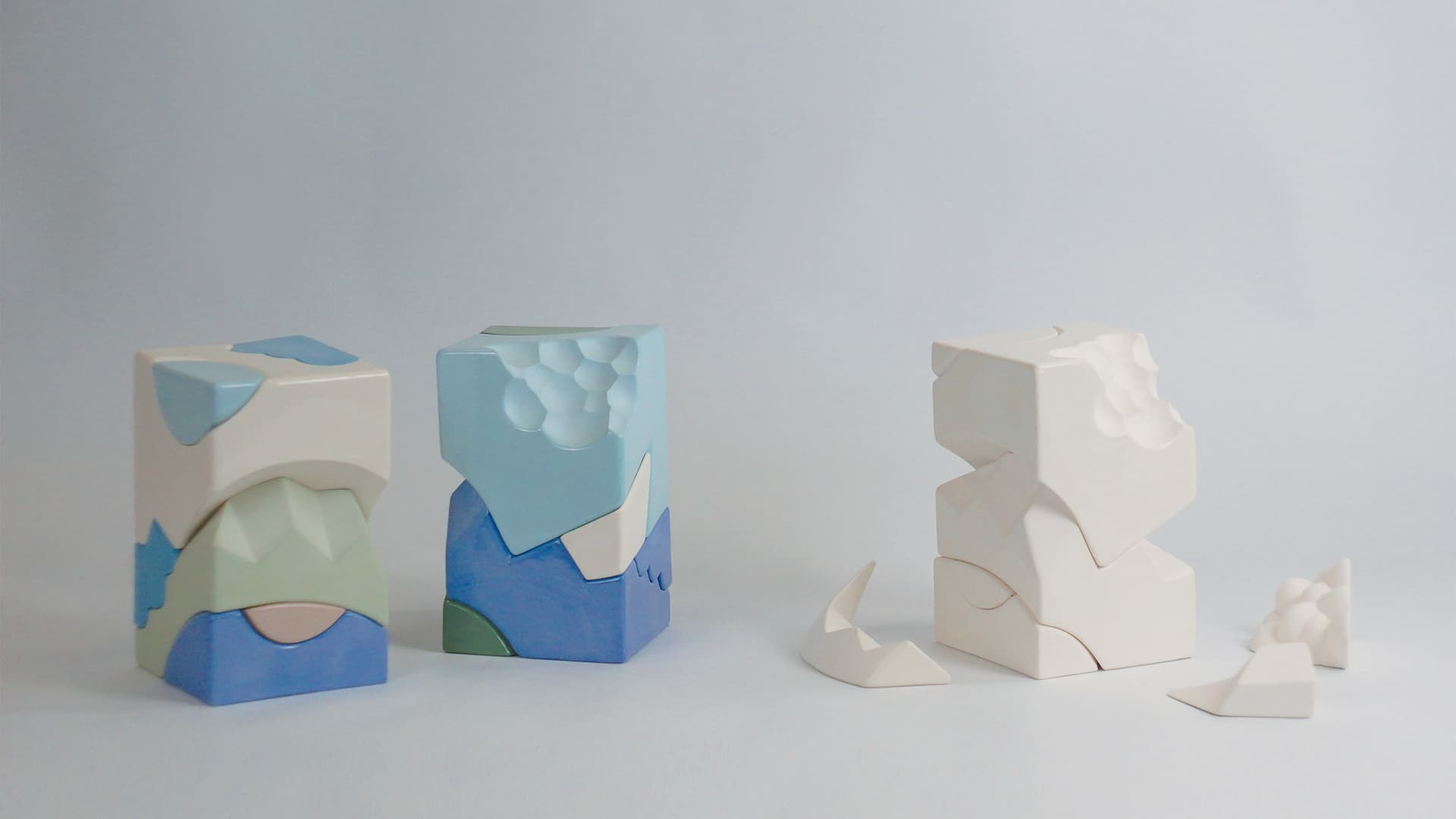 Маркет молодого искусства «ВЫПУСК ‘25»: выбор Design Mate Маркет молодого искусства «ВЫПУСК ‘25»: выбор Design Mate