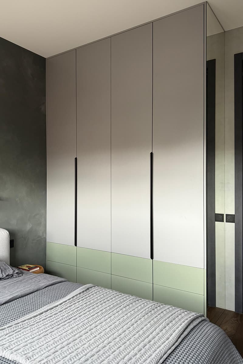 Практичный интерьер квартиры без лишних деталей — проект PISA design