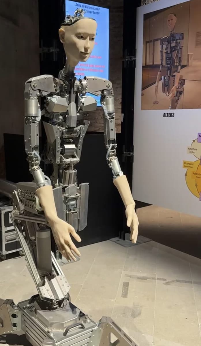 Чем запомнилась Венецианская архитектурная биеннале 2025: дневники Анны Сысоевой