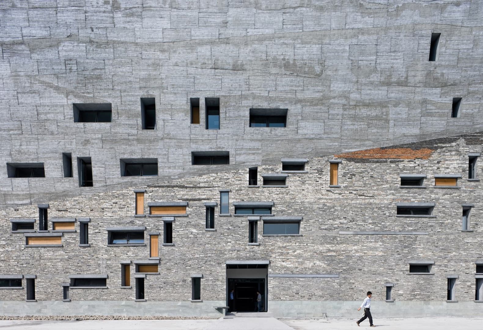 Прошлое и будущее в практике Amateur Architecture Studio