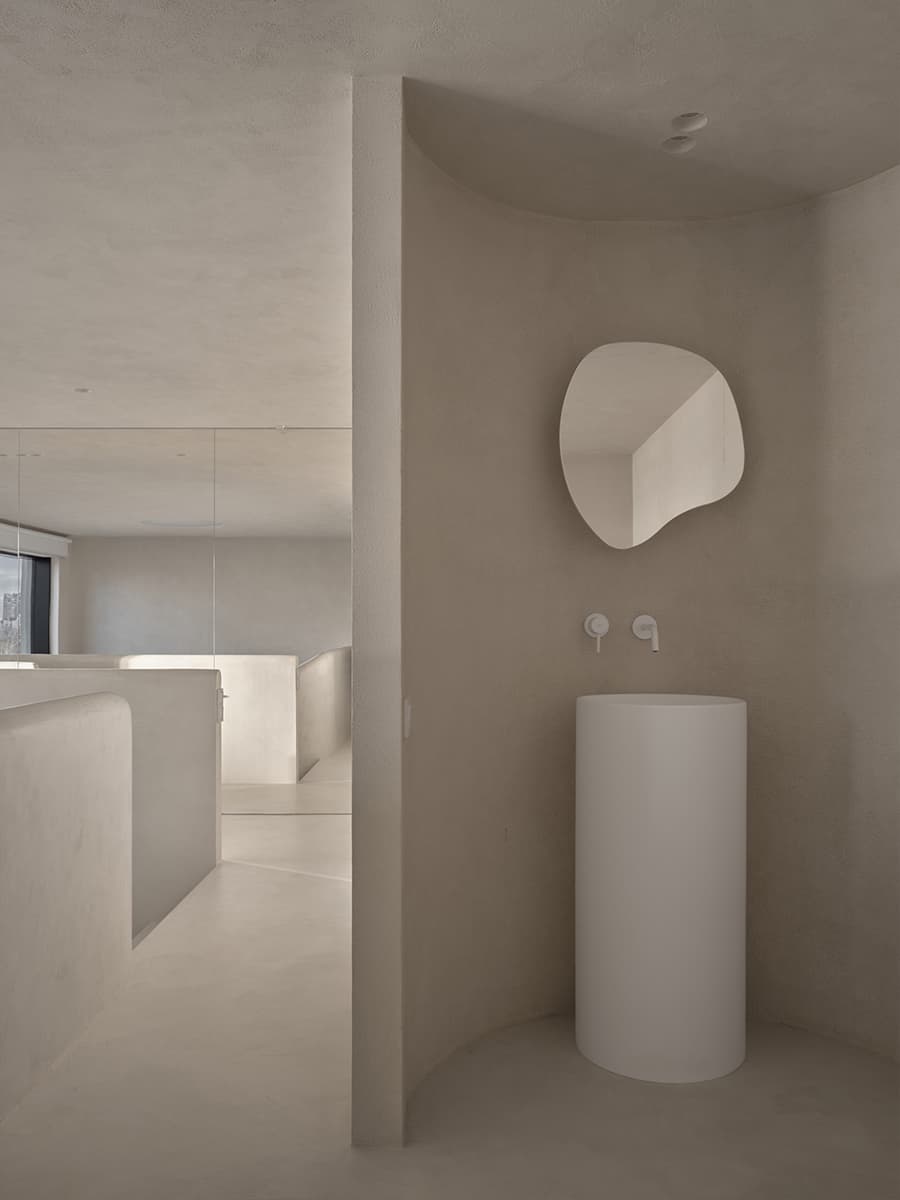 Эстетский интерьер екатеринбургской квартиры под сдачу в аренду — проект команды архитекторов А77