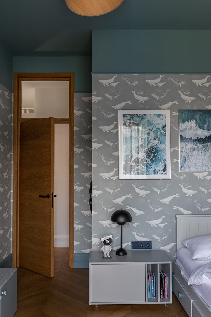 Красочный интерьер таунхауса для семьи дизайнера — проект студии Deconova