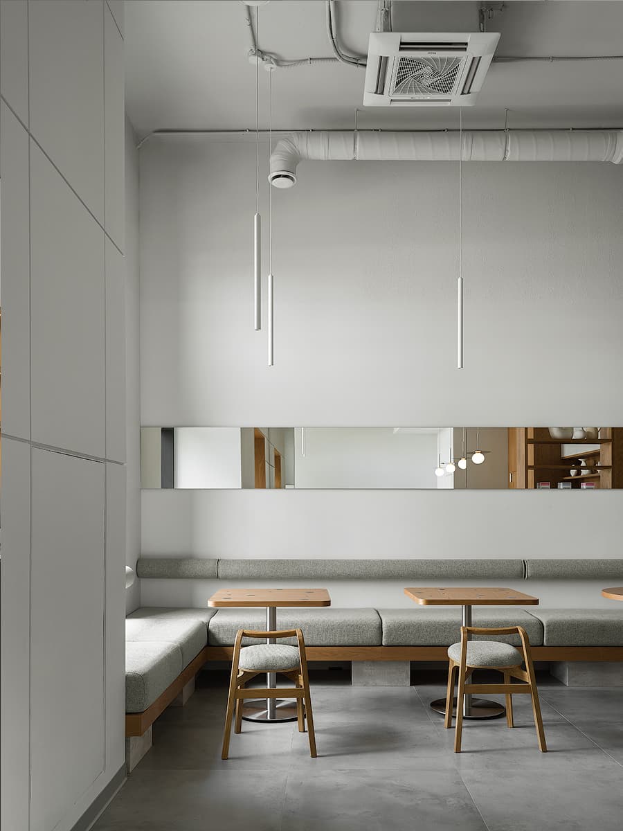 Воздушный интерьер московской кофейни — проект студии Quadrum