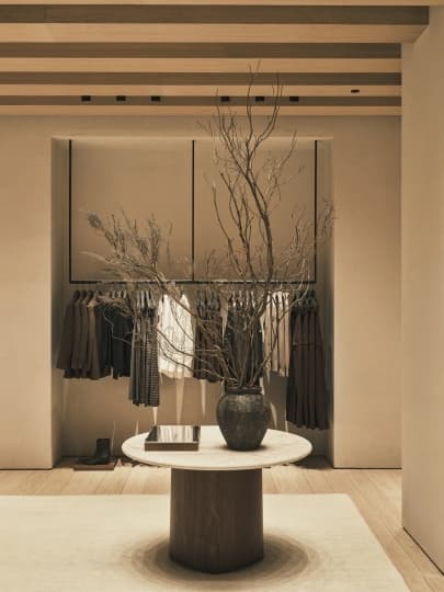 Винсент ван Дуйсен оформил новый магазин Zara в Барселоне