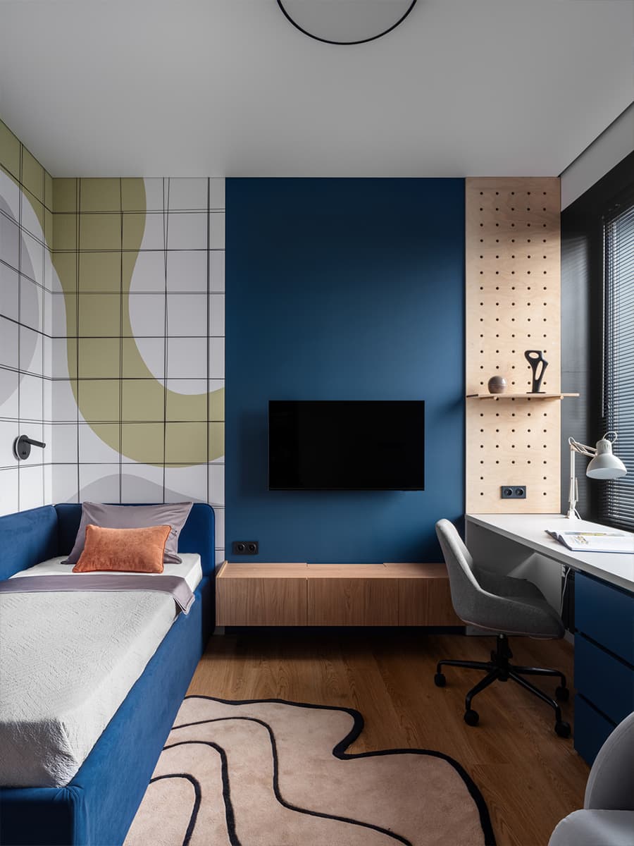 Отсылки к русской архитектуре, искусству и ремеслам в интерьере ресторана — проект студии LEFTdesign