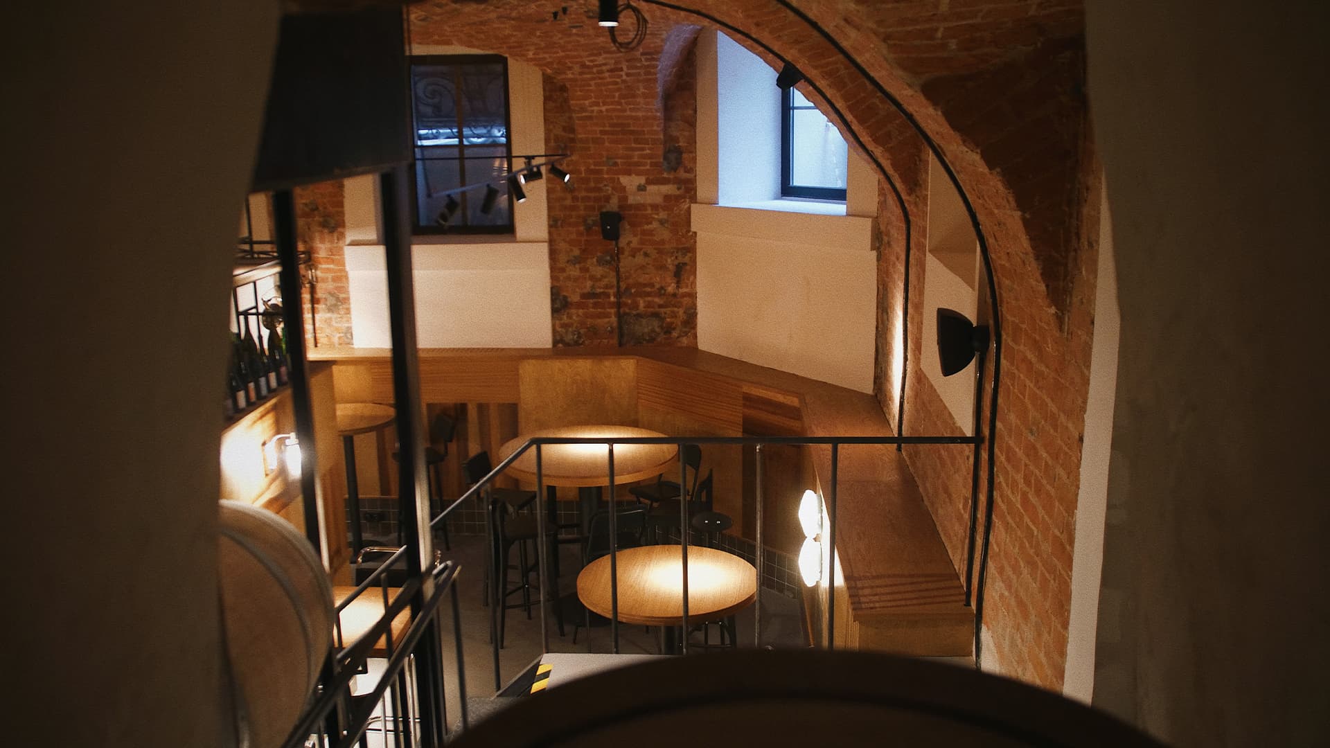 Urban Winery: современная винодельня в столичном особняке