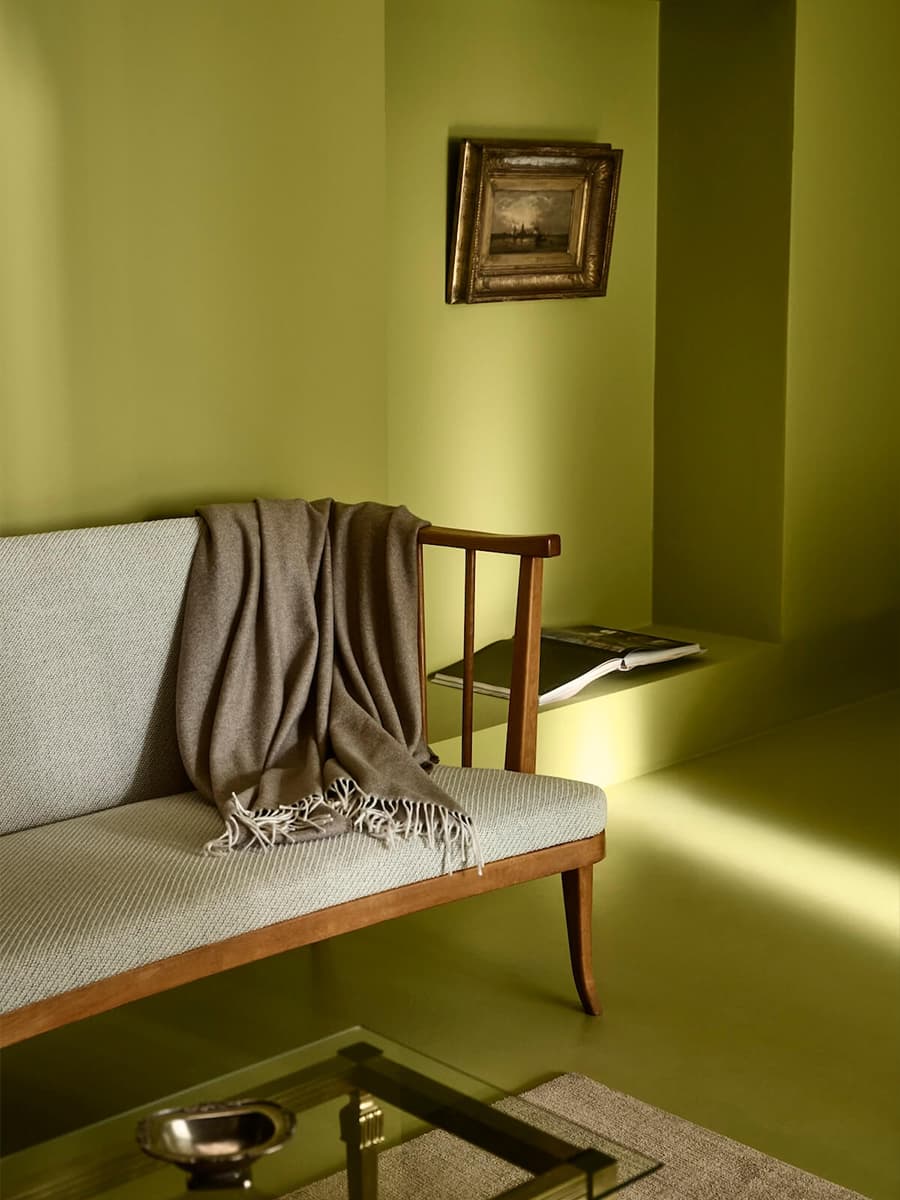 Silhouette AF-655. Benjamin Moore