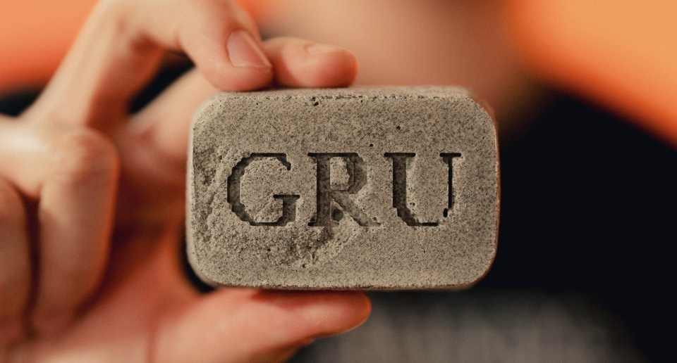 Стартап GRU Space показал концепцию отеля на Луне