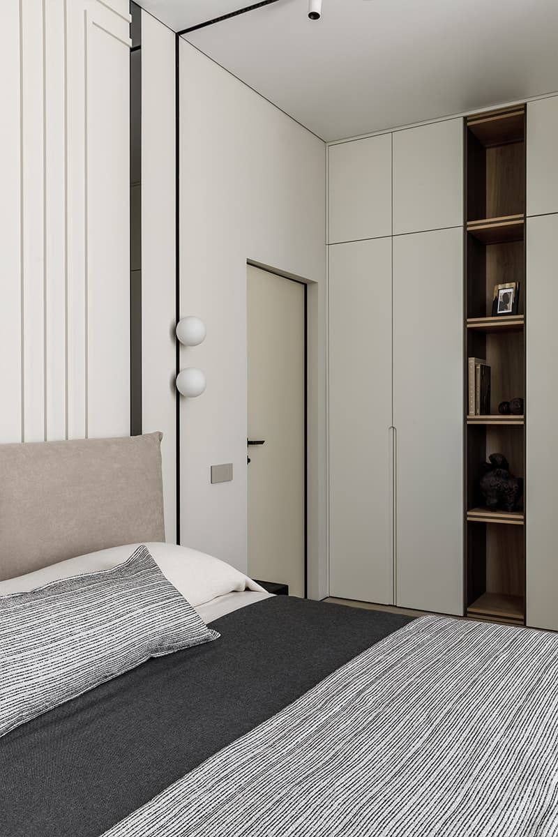 Сдержанный интерьер квартиры с выразительным декором — проект Натальи Чопенко