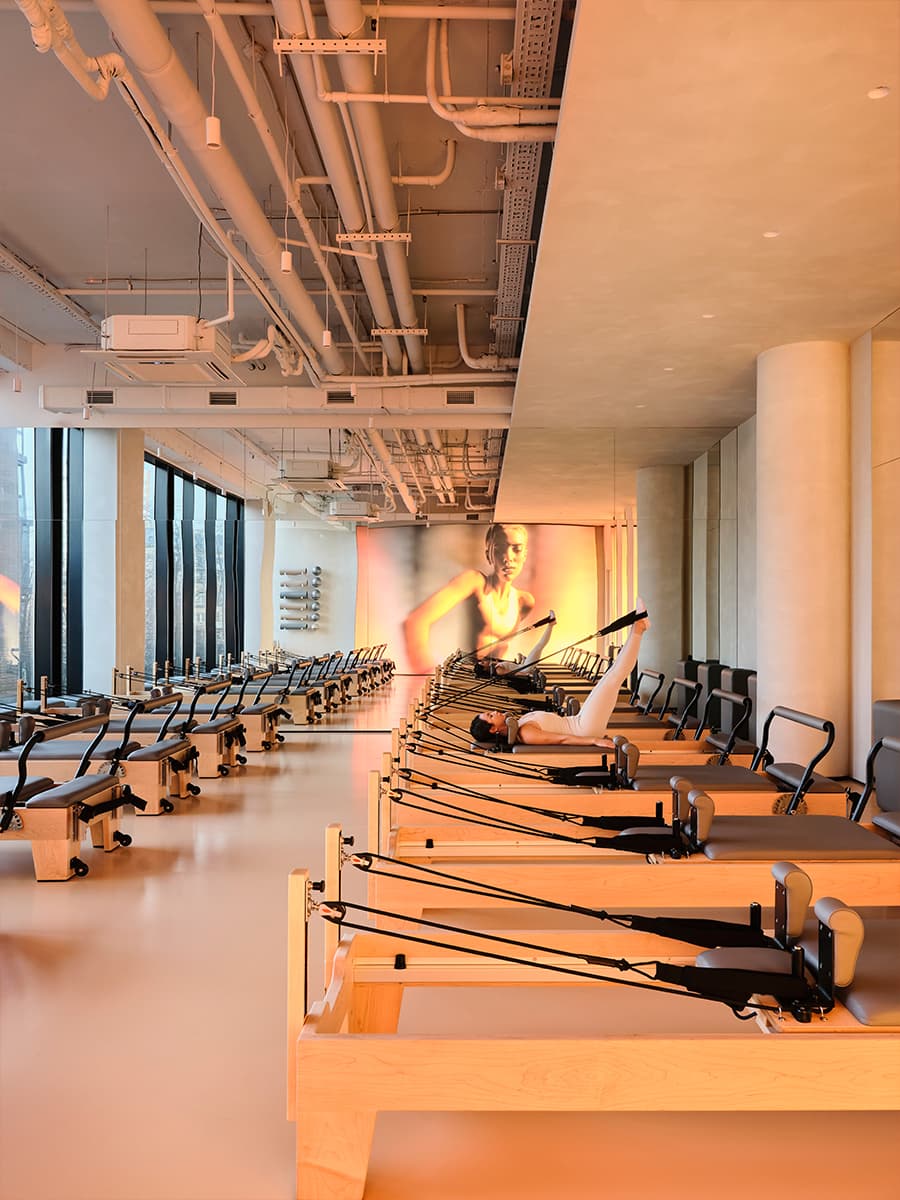 «Новая женственность» в интерьере московского фитнес-клуба — проект KIDZ