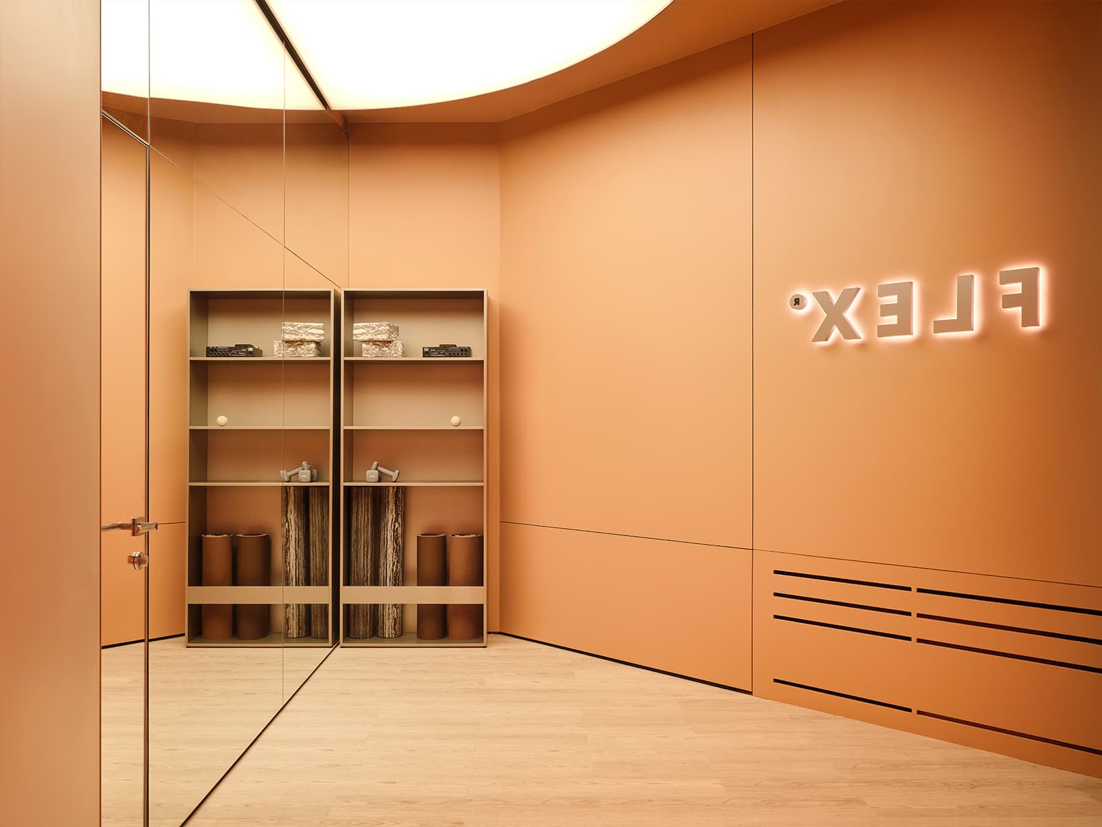 «Новая женственность» в интерьере московского фитнес-клуба — проект KIDZ