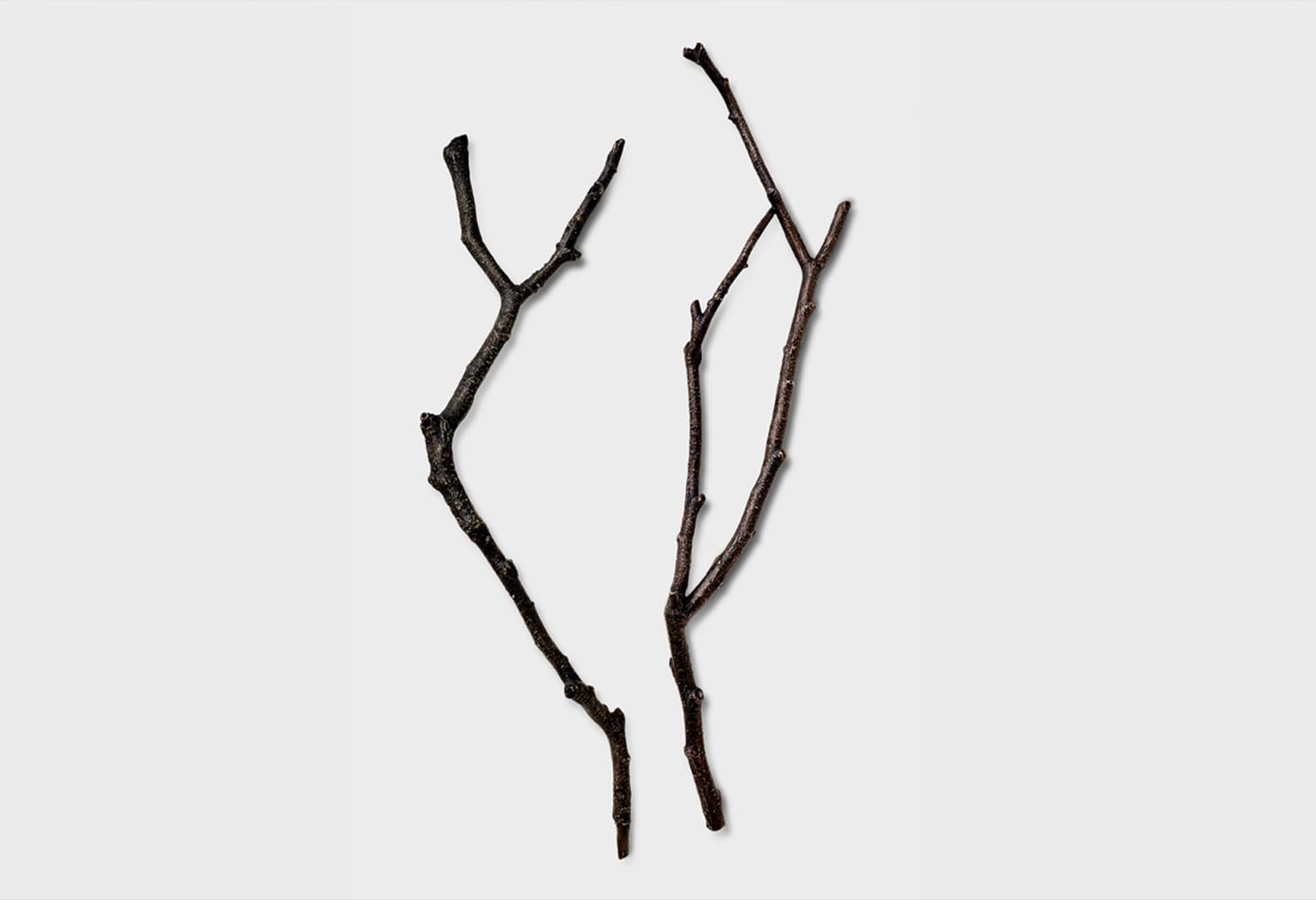 Больше чем фурнитура: 9 необычных дверных ручек