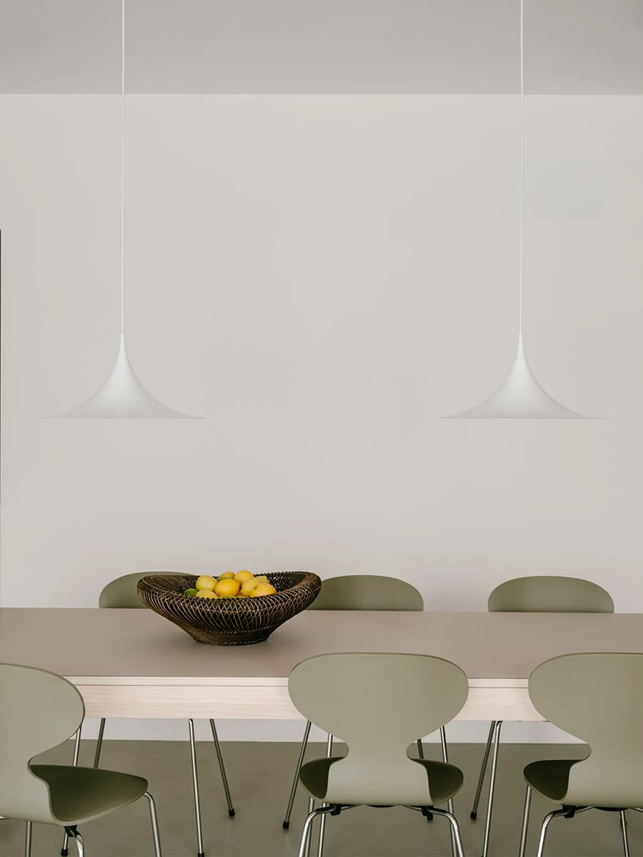 Эстетика художественной галереи в лаконичном интерьере испанской квартиры — проект D I — S diriondostudio