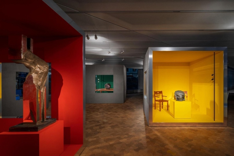 Диалог работ Альдо Росси и Франческо Сомаини на выставке в Милане