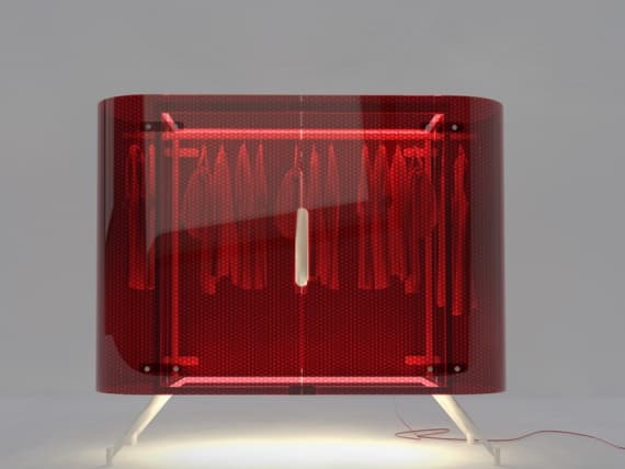 Архитектор Алекс Шульц представил коллекцию полупрозрачных шкафов