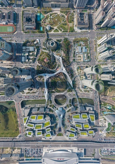 Pelli Clarke & Partners построили городской квартал, вдохновленный бамбуковым лесом