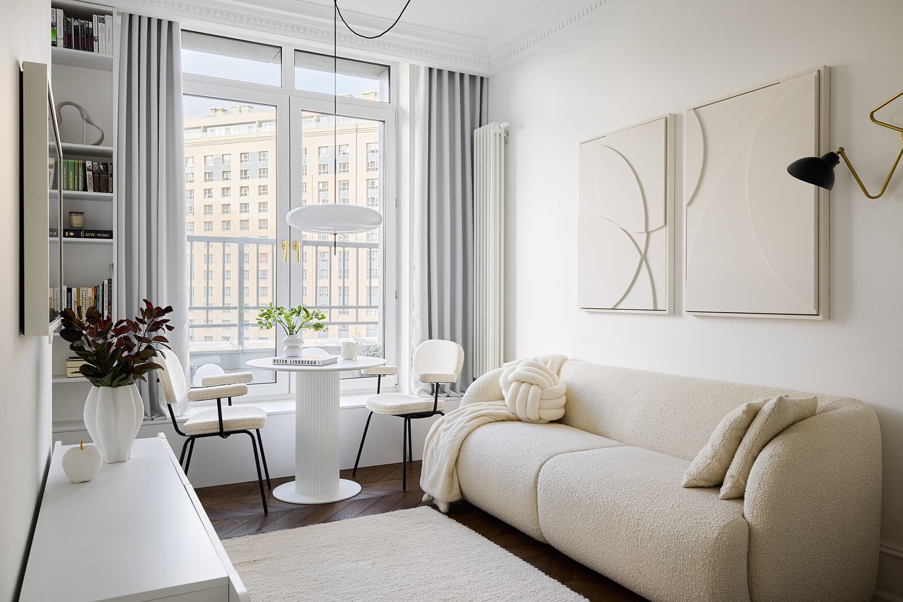 Интерьер небольшой квартиры на набережной Черной речки — проект Милы Моргунян