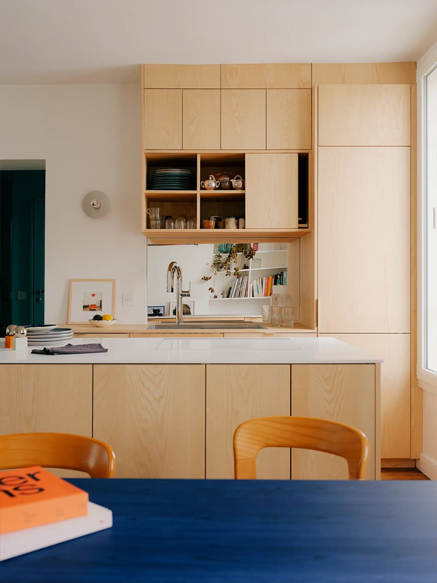 Воздушный интерьер квартиры в голубых тонах — проект PS Studio