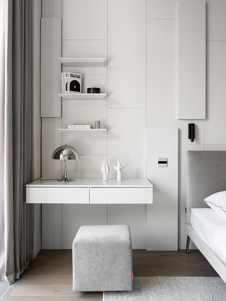 Строгость стали и стекла в интерьере загородного дома — проект студии VFORM