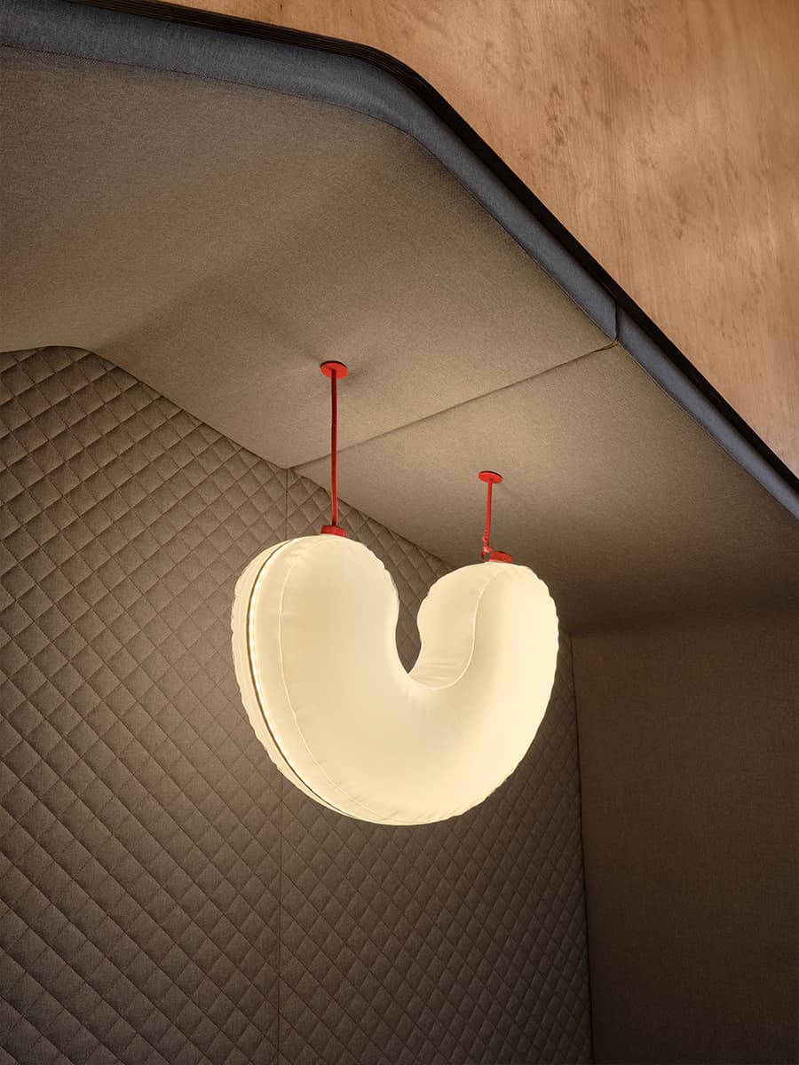 Гибкий интерьер учебной аудитории в российском вузе — проект nefa architects