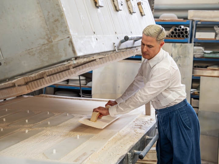 Ли Брум и BROKIS представят световую инсталляцию в Милане