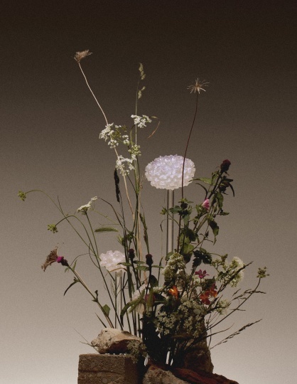 Объект Faux Flora помогает пчелам ориентироваться в загрязненных городах