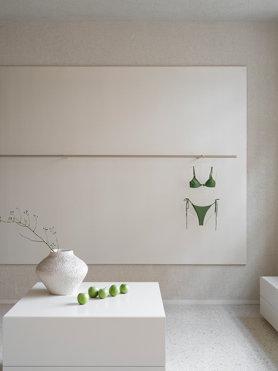 Обволакивающий интерьер флагмана бренда нижнего белья — проект бюро RMMSH