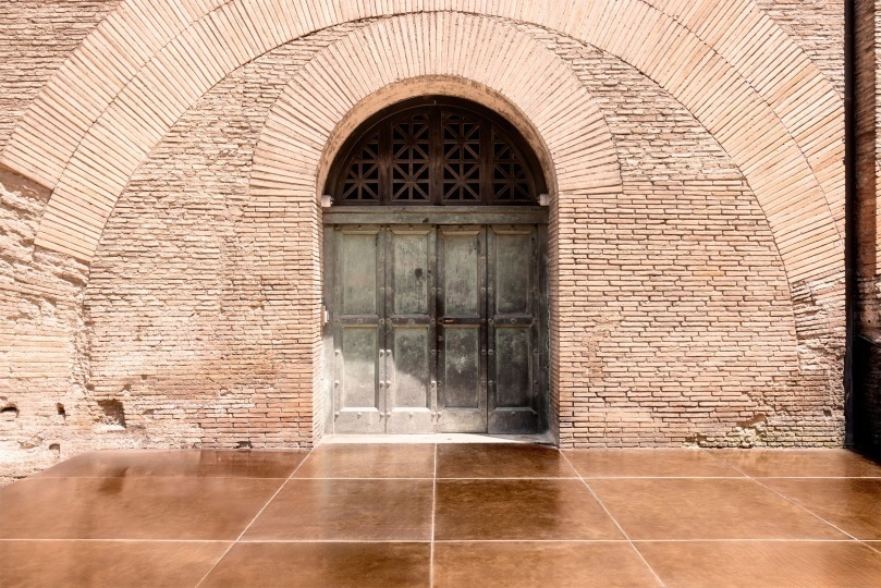 Студия STARTT открыла для публики археологический участок за Пантеоном в Риме