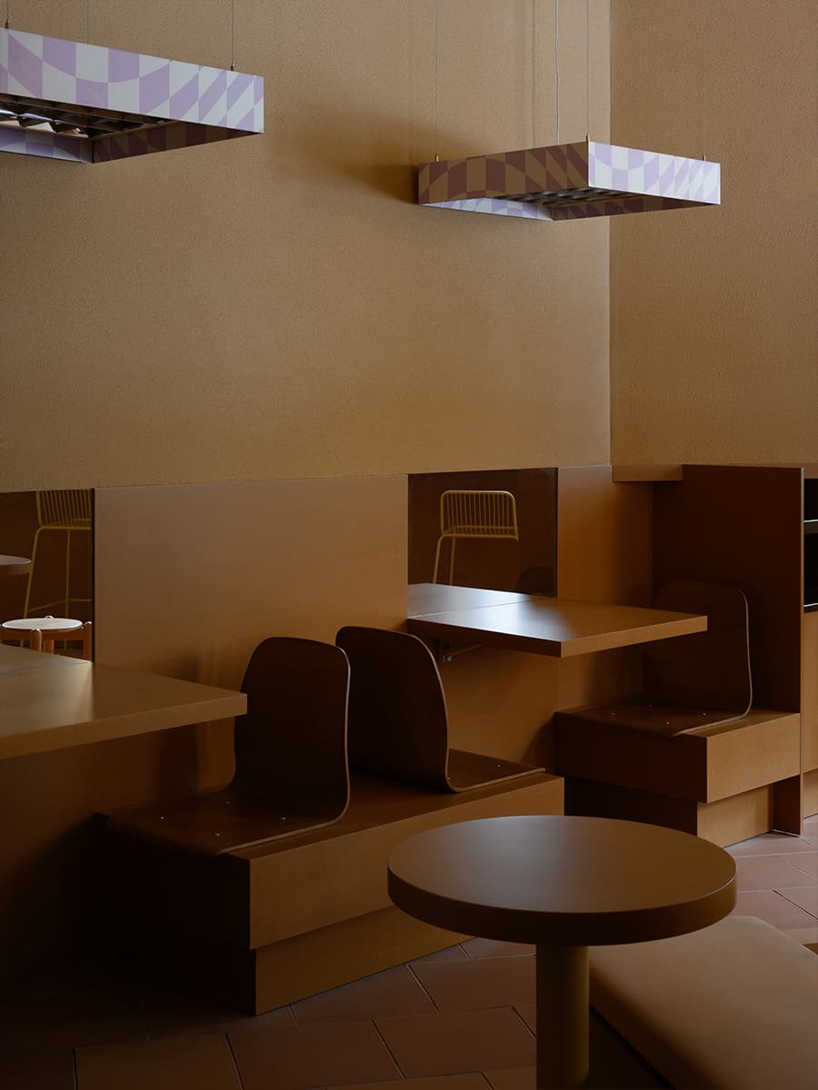 Камерный интерьер кафе здорового фастфуда — проект архитектурного бюро nomessprocess